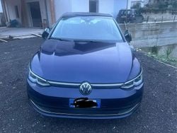 Blu/azzurro Usata 2022 VW Golf VIII Style Tre volumi | 17.800 € (Super prezzo)
