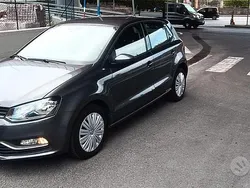 Grigio Usata 2017 VW Polo Comfortline Tre volumi | 8500 € (Ottimo prezzo)