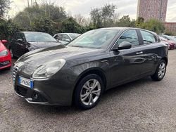 Grigio Usata 2011 Alfa Romeo Giulietta Distinctive Tre volumi | 2999 € (Super prezzo)