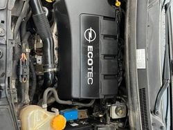 Grigio Usata 2008 Opel Corsa Tre volumi | 1999 € (Buon prezzo)