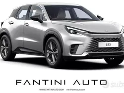 Cement grey Nuova 2025 Lexus LBX SUV | 31.800 € (Super prezzo)