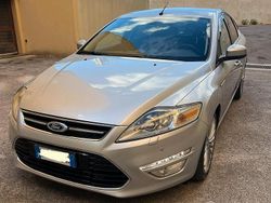 Grigio Usata 2007 Ford Mondeo Titanium Tre volumi | 4100 € (Buon prezzo)