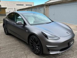 Grigio Usata 2022 Tesla Model 3 Performance Tre volumi | 34.500 € (Cara)