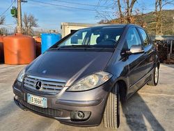 Usata 2010 Mercedes A180 Elegance Monovolume | 3800 € (Buon prezzo)
