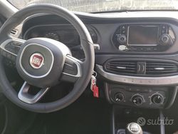 Grigio Usata 2020 Fiat Tipo Street Tre volumi | 11.200 € (Super prezzo)