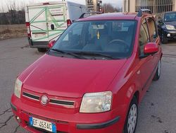 Rosso Usata 2010 Fiat Panda Emotion Tre volumi | 3900 € (Buon prezzo)
