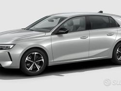 Blu Nuova 2025 Opel Astra Elegance Tre volumi | 23.800 € (Cara)
