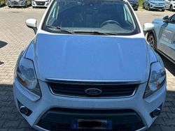 Bianco Usata 2010 Ford Kuga Titanium SUV | 5000 € (Ottimo prezzo)