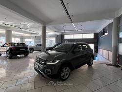 Grigio Usata 2019 VW T-Cross Style SUV | 17.500 € (Buon prezzo)