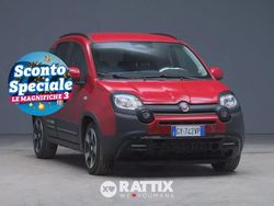Rosso passione pastello Usata 2025 Fiat Panda Cross Cross Due volumi | 11.700 € (Super prezzo)