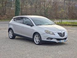 Grigio Usata 2009 Lancia Delta S Due volumi | 3700 € (Buon prezzo)