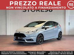 Grigio Usata 2016 Ford Fiesta ST Due volumi | 15.000 € (Buon prezzo)