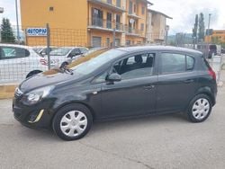 Nero Usata 2014 Opel Corsa Tre volumi | 4990 € (Buon prezzo)