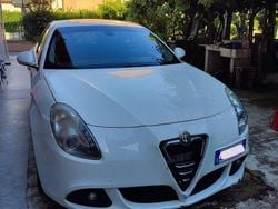 Usata 2012 Alfa Romeo Giulietta Distinctive Due volumi | 3100 € (Ottimo prezzo)