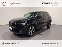 Onyxblackmet717 Usata 2024 Volvo XC40 Core SUV | 32.900 € (Buon prezzo)
