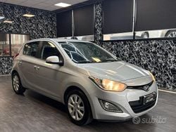 Grigio Usata 2013 Hyundai i20 Edition Tre volumi | 4900 € (Buon prezzo)