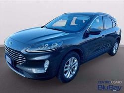 Grigio Usata 2022 Ford Kuga ST-Line SUV | 21.900 € (Buon prezzo)