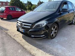 Nero Usata 2013 Mercedes B180 Premium Monovolume | 13.500 € (Buon prezzo)