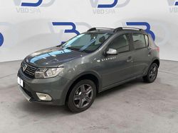 Grigio Usata 2017 Dacia Sandero Stepway Tre volumi | 9600 € (Buon prezzo)