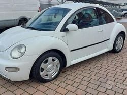 Bianco Usata 2001 VW Beetle Due volumi | 4200 € (Buon prezzo)