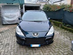 Blu Usata 2007 Peugeot 307 Tre volumi | 2600 €