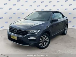 Grigio Usata 2021 VW T-Roc Style SUV | 20.950 € (Buon prezzo)