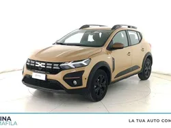 Beige ocra Usata 2025 Dacia Sandero Extreme Due volumi | 17.400 € (Buon prezzo)