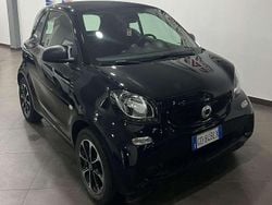 Nero Usata 2017 Smart ForTwo Coupé Passion Due volumi | 10.790 € (Ottimo prezzo)