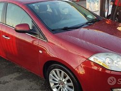 Rosso Usata 2010 Fiat Bravo Emotion Due volumi | 2000 € (Super prezzo)