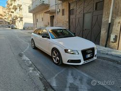 Bianco Usata 2012 Audi A4 Tre volumi | 7500 €
