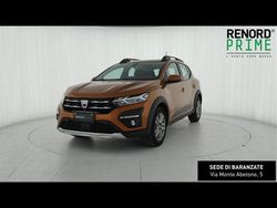 Arancione Usata 2023 Dacia Sandero Comfort | 14.490 € (Buon prezzo)