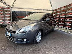 Grigio Usata 2011 Peugeot 5008 Monovolume | 4500 € (Buon prezzo)