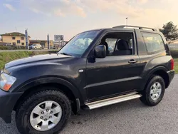 Blu/azzurro Usata 2006 Mitsubishi Pajero Invite SUV | 7490 € (Buon prezzo)