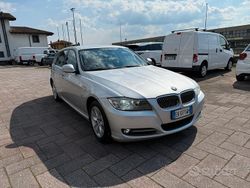 Grigio Usata 2012 BMW 318 Station wagon | 5900 € (Buon prezzo)