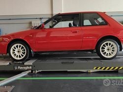 Rosso Usata 1992 Mazda 323F Tre volumi | 25.000 €