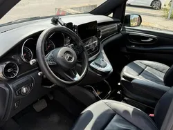 Usata 2023 Mercedes V250 Monovolume | 55.000 € (Buon prezzo)