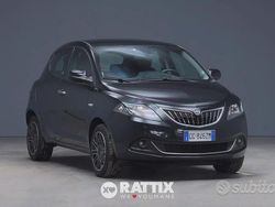 Nero Usata 2021 Lancia Ypsilon Gold Due volumi | 12.362 € (Cara)