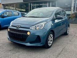 Blu Usata 2017 Hyundai i10 Classic Due volumi | 9200 € (Buon prezzo)