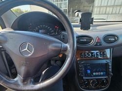 Grigio Usata 2002 Mercedes A200 Monovolume | 2700 € (Buon prezzo)