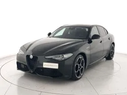 Nero Usata 2022 Alfa Romeo Giulia Veloce Tre volumi | 35.500 € (Ottimo prezzo)