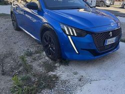 Usata 2023 Peugeot 208 GT Due volumi | 20.000 € (Molto cara)