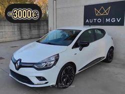 Bianco Usata 2018 Renault Clio IV Intens Tre volumi | 7900 € (Buon prezzo)