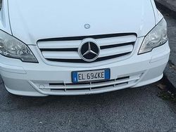 Usata 2011 Mercedes Vito Tre volumi | 10.500 €