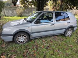 Grigio Usata 1997 VW Golf III Tre volumi | 1500 €