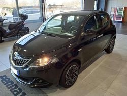 Nero Usata 2024 Lancia Ypsilon Gold Due volumi | 13.490 € (Buon prezzo)