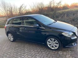 Nero Usata 2014 Mercedes 180 Executive Tre volumi | 11.700 € (Super prezzo)