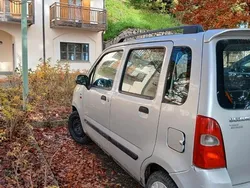 Usata 2005 Suzuki Wagon R+ Station wagon | 1800 € (Buon prezzo)