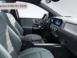 Argento Nuova 2024 Mercedes B180 Advanced Monovolume | 36.580 € (Buon prezzo)