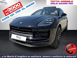 Nero Usata 2022 Porsche Macan SUV | 68.990 € (Buon prezzo)