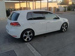 Bianco Usata 2010 VW Golf VI Tre volumi | 6500 € (Buon prezzo)